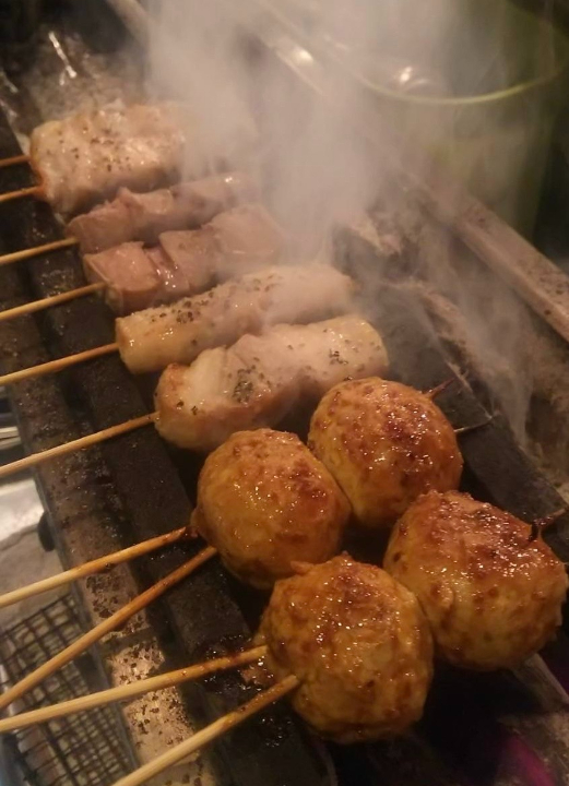 炭焼きと茶美豚